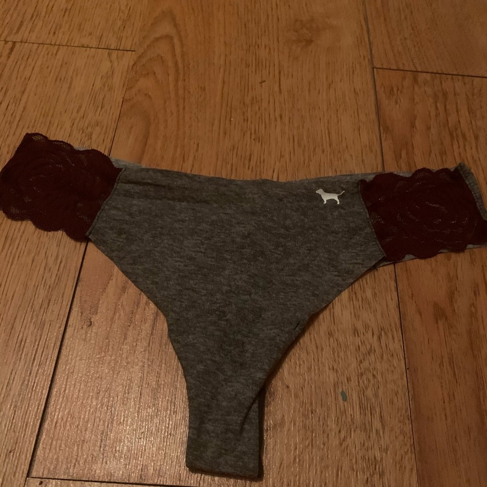 Victoria’s Secret Pantie (thong)
